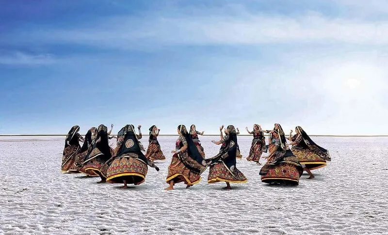 Rann-Utsav-Cultural-Dance